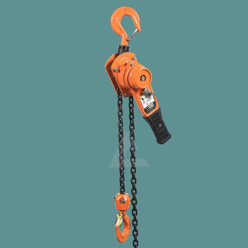 手動葫蘆吊重物的時候，手柄轉起來重不重