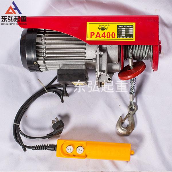 商場使用微型電動葫蘆掛橫條幅