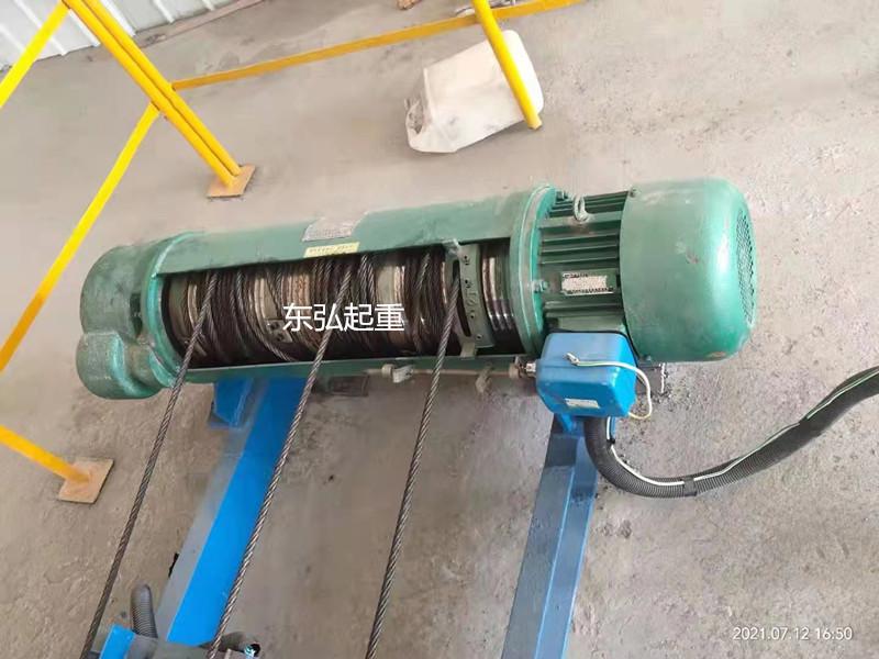 三出繩鋼絲繩電動葫蘆近距離做牽引工作